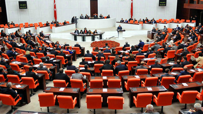 Парламент Туреччини всьоме продовжив надзвичайний стан у країні | ZMINA