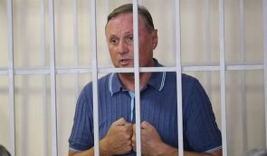 Суд у Старобільську на 2 місяці продовжив арешт Єфремова
