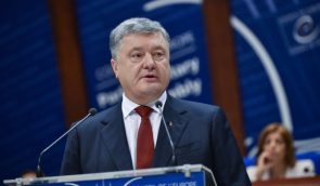 Порошенко призвал ПАСЕ удвоить защиту прав жителей Донбасса и Крыма