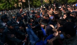 Євросоюз закликав Вірменію звільнити затриманих учасників протестів