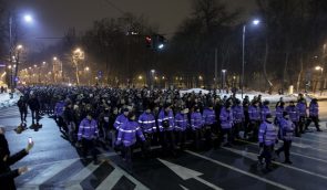 В нескольких городах Румынии проходят массовые антиправительственные митинги