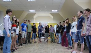 Всеукраїнська школа прав людини для молодих активістів запрошує на 8-денне навчання
