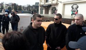 В Ужгороде националисты напали на митинг за права женщин и против насилия