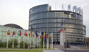 Европарламент принял резолюцию в защиту Умерова, Чийгоза и Семены