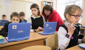 Супруга президента назвала образцовой киевскую инклюзивную школу №168
