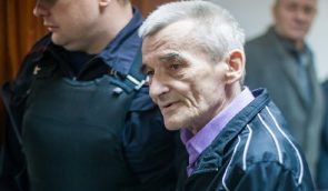 В Росії хочуть на 9 років ув’язнити очільника карельського “Меморіалу”