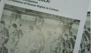 В Киеве презентовали книгу о годе жизни оккупированного Крыма