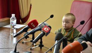 Украинских педагогов научат работать с “солнечными” детьми