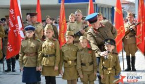 В оккупированном Крыму утвердили программу “Самбо в школу”, чтобы дети учились борьбе