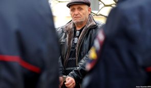 Украинские правозащитники требуют предоставить медикам доступ к заключенному активисту Дегерменджи в Крыму