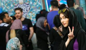Тегеранская полиция больше не будет арестовывать женщин, которые не носят хиджаб