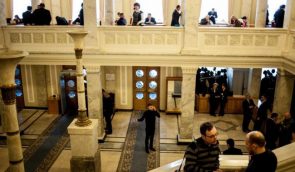 Парубій пообіцяв не обмежувати журналістам доступ до кулуарів парламенту