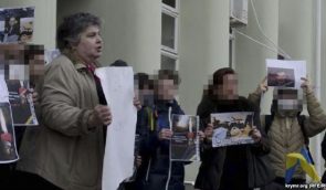 Крымскую активистку приговорили к условному сроку за публикацию в Facebook