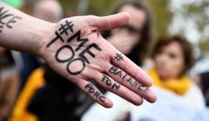 Французькі жінки розкритикували голлівудську кампанію проти сексуальних домагань