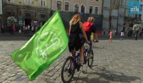 Незрячие велосипедисты едут из Львова в Одессу
