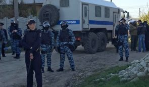 У Криму ФСБ проводить масові збройні обшуки кримських татар