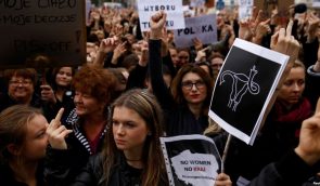 В Польше вместо аборта после изнасилования предлагают давать 1 тыс. долл за ребенка