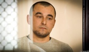 Крымчанина Рамазанова оставили под арестом еще на месяц