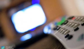 Порошенко подписал закон о запрете трансляции российских фильмов