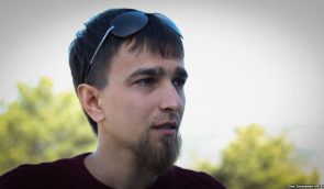 У Криму оштрафували активіста Раззакова за “образу поліцейського”
