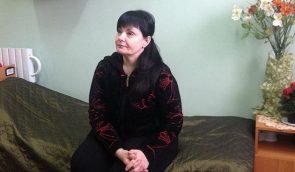 У Харкові звільнили жінку, довічно засуджену за замовні вбивства