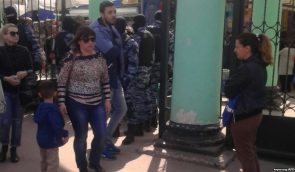 В Симферополе задержали около 50 крымчан, среди задержанных журналист Ибрагимов