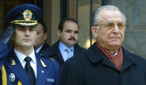 Екс-президента Румунії Ілієску звинуватили в злочинах проти людяності