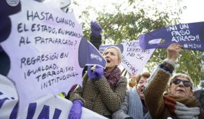 В Іспанії жінки протестують проти вимог ультраправих скасувати закон про домашнє насильство