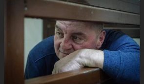 Судоми та нова виразка на нозі: дружина політв’язня Бекірова розповіла про його здоров’я в СІЗО