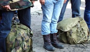 Окупанти порушили 14 нових кримінальних справ за ухилення від служби в армії Росії