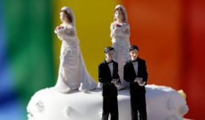 Сенат США підтримав законопроєкт щодо захисту одностатевих і міжрасових шлюбів