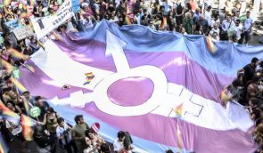ВООЗ вилучила трансґендерність із міжнародного переліку психічних розладів