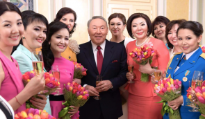 Феміністкам у Казахстані відмовили в проведені маршу на 8 березня