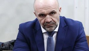 Справа Гандзюк: Мангера дозволили примусово доставити до суду