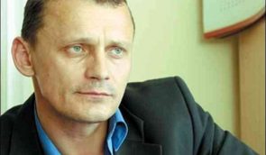 Політв’язень Карпюк вибув із колонії “Владимирський централ”. Балуха продовжують шукати в закладах Москви