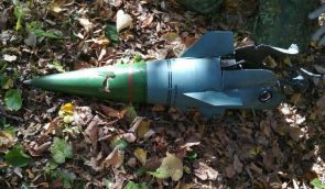 На подвір’я школи в Лисичанську впала частина ракети