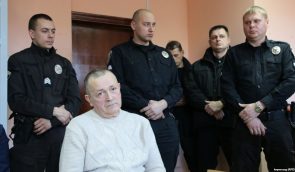 “Екс-голову МОЗ” Криму залишили під арештом