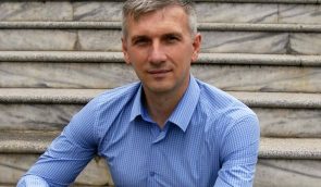 “Справу замаху на мене хочуть “злити”: активіст Михайлик про повернення розслідування з Києва до Одеси