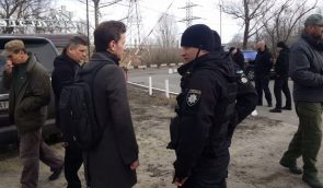 Охорона Медведчука кілька годин тримала журналістів у лісі