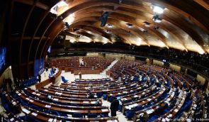 Рада Європи закликала парламент відкласти розгляд мовного закону