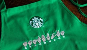 Starbucks відкрив кав’ярню для людей із порушеннями слуху