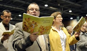 Понад 200 російських “свідків Єгови” попросили притулку у Фінляндії