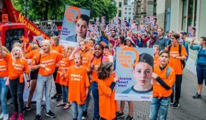 У Нідерландах депортують вірменських дітей, які прожили там майже все життя