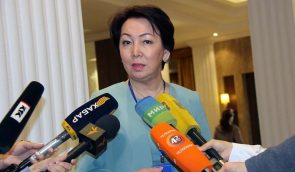 На пост президента Казахстану вперше балотується жінка: хто така Данія Еспаєва?