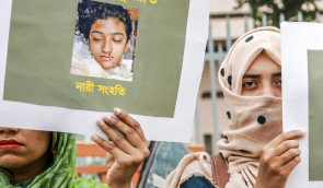 За спалення школярки, яка заявила про сексуальні домагання, у Бангладеш стратять 16 людей