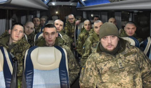 Українські військові, звільнені з російського полону, повідомляють про погрози, побої та введення невідомих препаратів