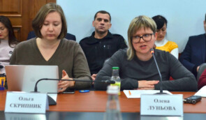Україна досі не спростила в’їзду до Криму для іноземних журналістів, правозахисників та адвокатів – експерти