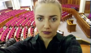 У Києві напали на журналістку, яка висвітлює судову реформу та боротьбу з корупцією