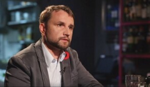 Депутата В’ятровича викликали на допит у ДБР