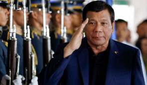 Президент Філіппін дозволив силовикам розстрілювати порушників та критиків карантину